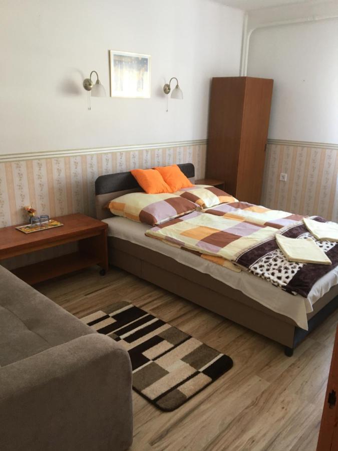 Buekk Vendeghaz Hotel Ношвай Екстериор снимка