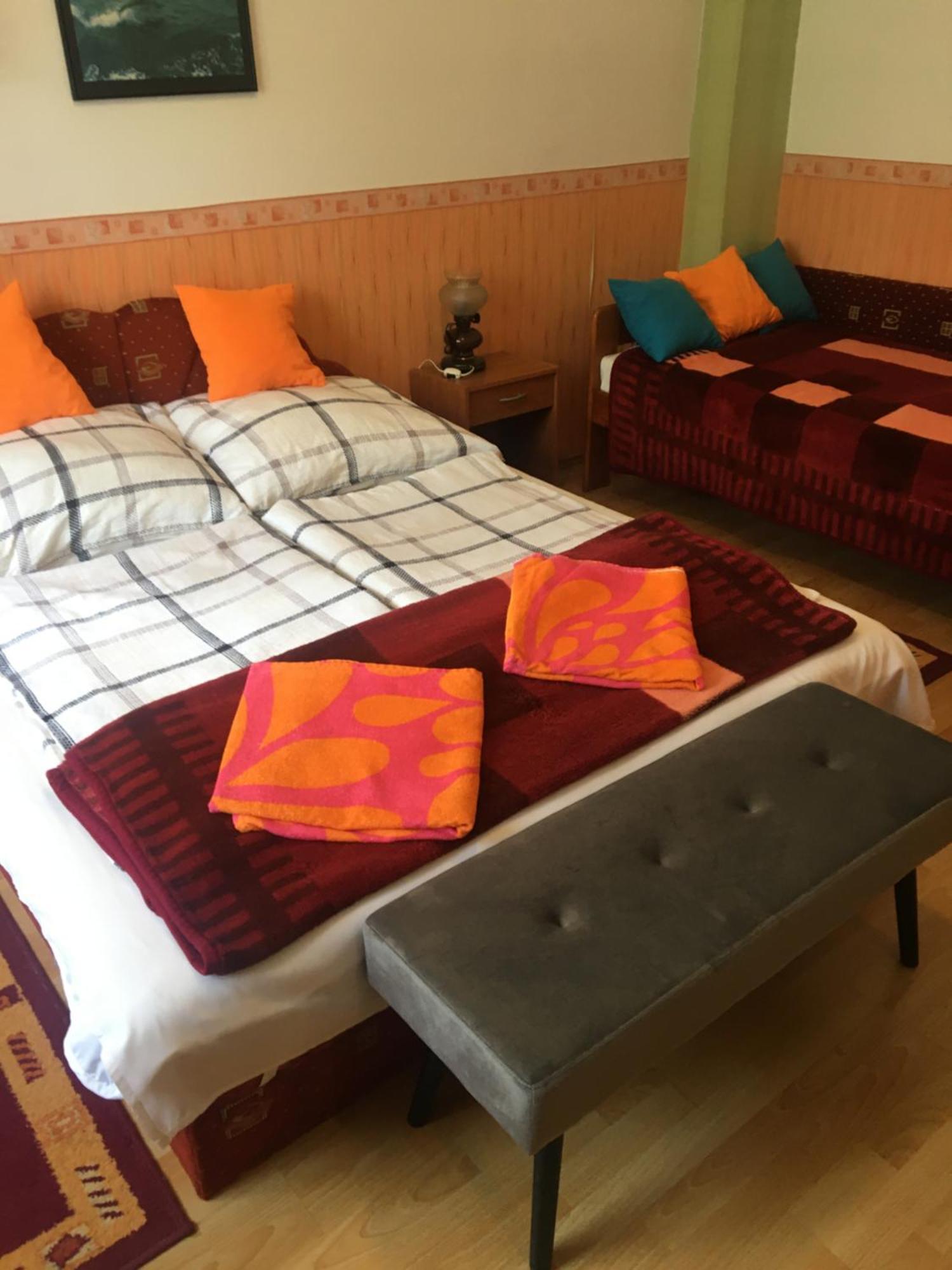 Buekk Vendeghaz Hotel Ношвай Екстериор снимка