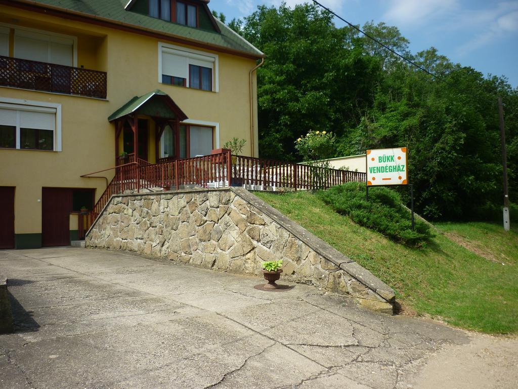 Buekk Vendeghaz Hotel Ношвай Екстериор снимка